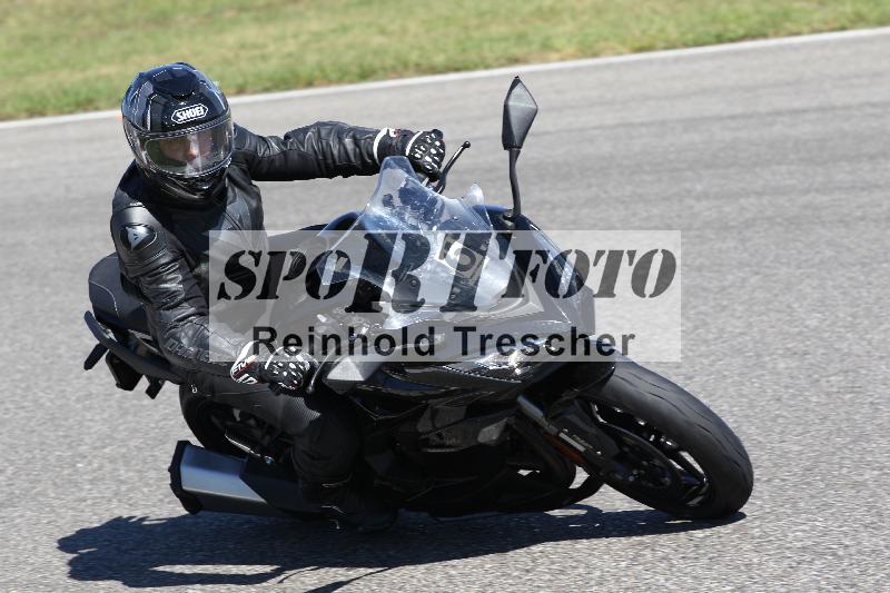 Archiv-2025/48 25.08.2025 Cornu Master School ADR/gruen-vert/6